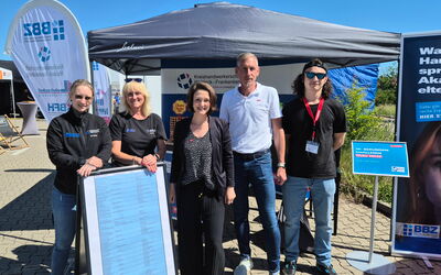 Kim Fachinger, Tanja Falcone, Maria Djambazov, Kai Bremmer und Ilian Fitzenräuter beim JobDay 2026